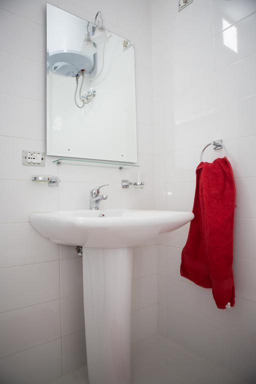 B&B Artistic Tirana Habitación foto