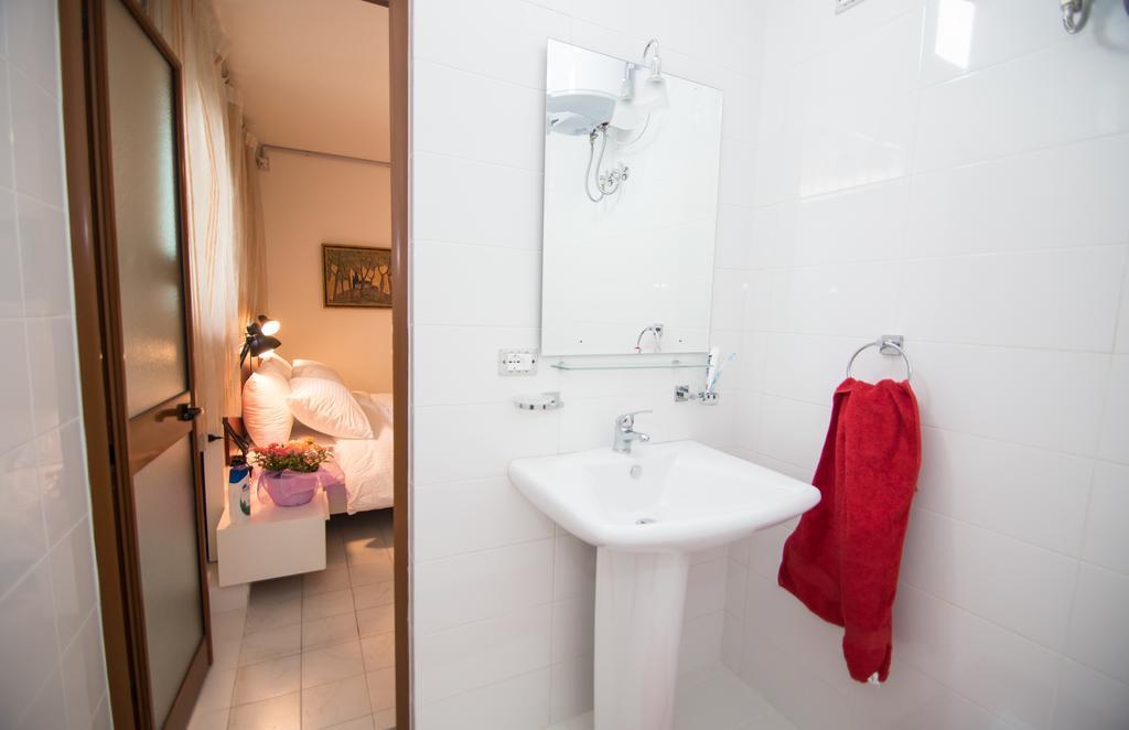 B&B Artistic Tirana Habitación foto